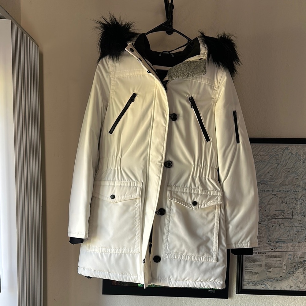 Nautica White Ski Jacket with Fur Trimmed Hood and Drawstring Waist